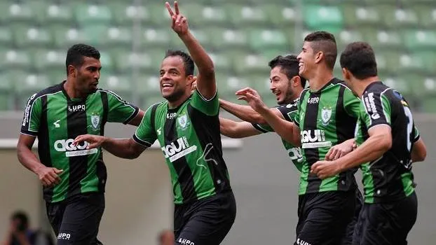 มิไนโร่